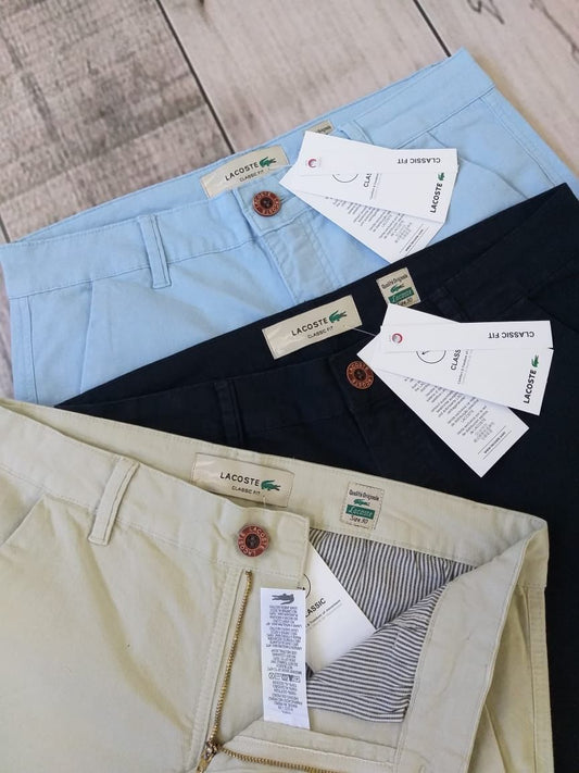 Bermuda Masculina Classic Fit Lacoste - Cinza Marfim